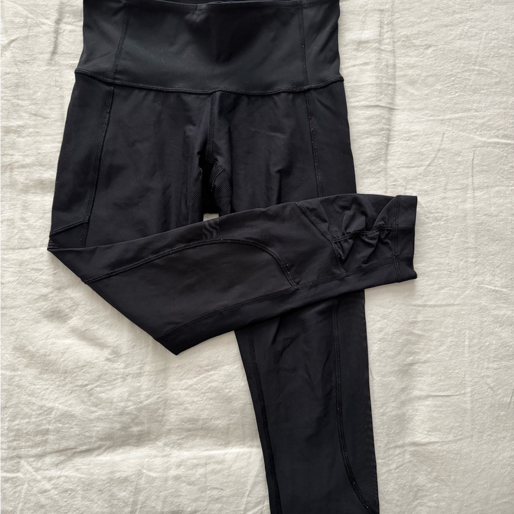 Lululemon Black High-Waisted Leggings - Size 6